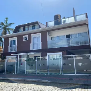 https://bouganville-house-bc.santa-catarina-brasil.com