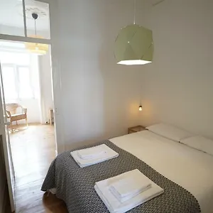 https://mouraria-apartments.hotels-lisbon-portugal.com